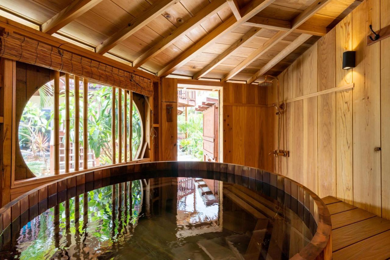 Island Breeze - Round House With Bbq - Wooden Hot Tub - Beach Onna Kültér fotó